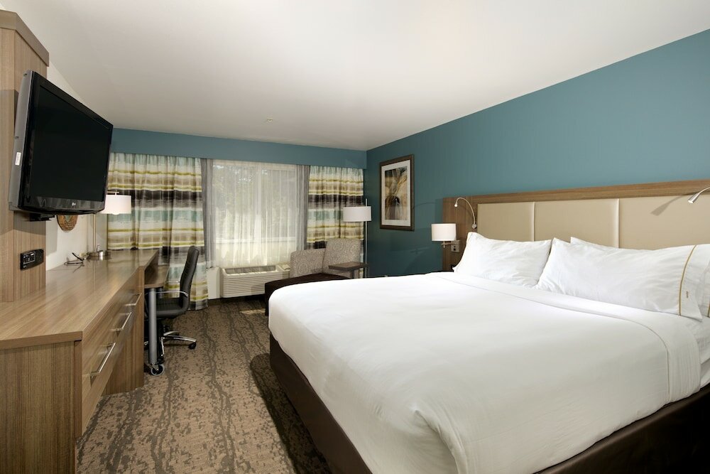 Фото Holiday Inn Express & Suites Paso Robles, an Ihg Hotel
