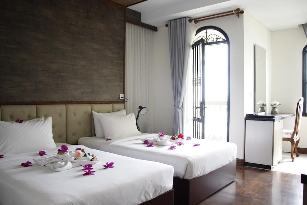 Фото Lcs Hotel & Apartment