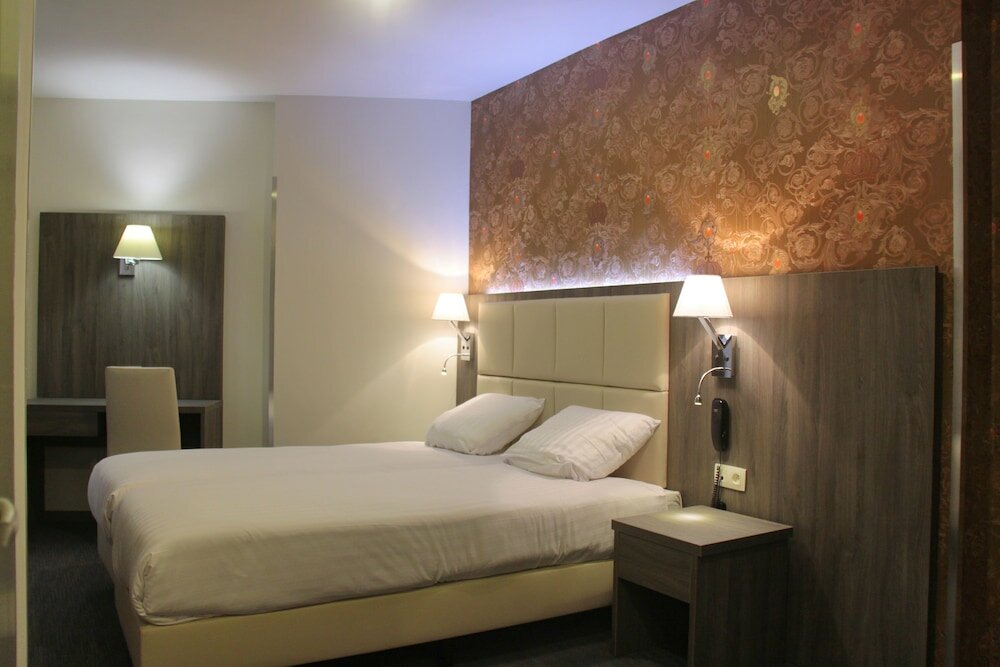 Фото Dansaert Hotel