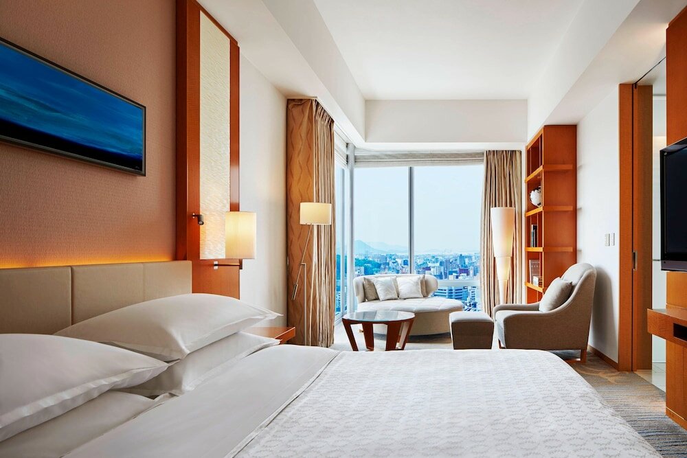 Фото Sheraton Grand Hiroshima Hotel
