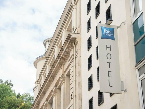 Внешний вид отеля Ibis budget Le Mans Centre в Ле Мане, фото 2