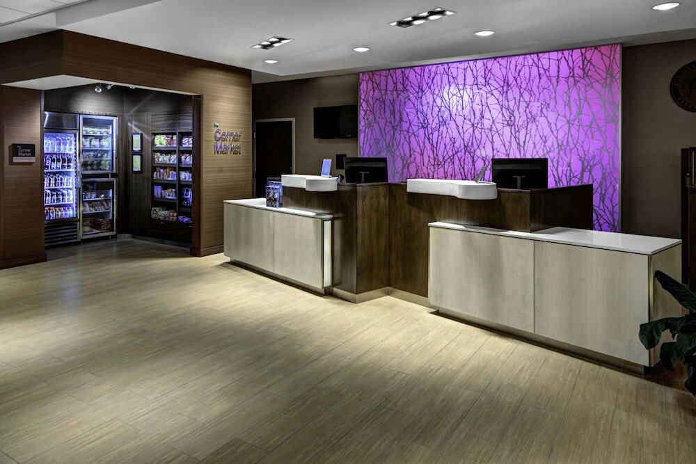 Фото Fairfield Inn & Suites Lansing at Eastwood