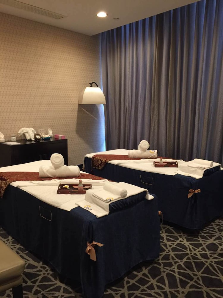 Фото Crowne Plaza Shanghai Xiayang Lake