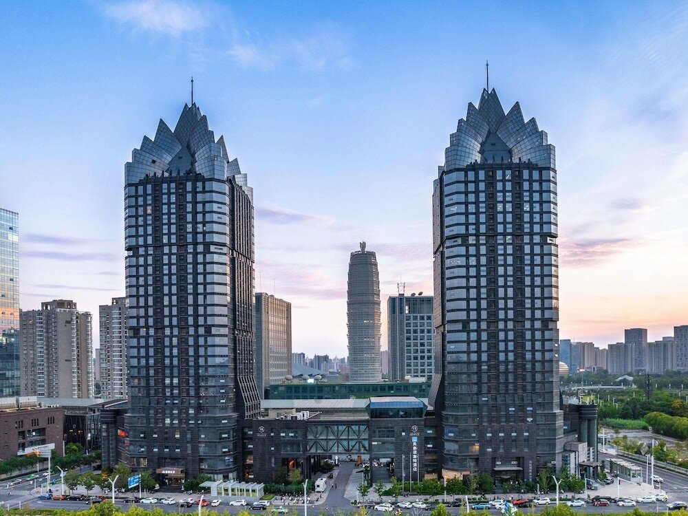 Фото Novotel Zhengzhou Convention Centre