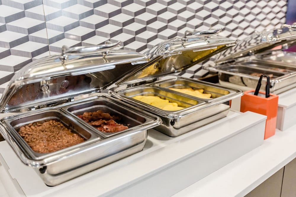 Фото Holiday Inn Express & Suites Edmonton N - St. Albert, an Ihg Hotel