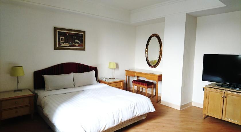 Фото Gaudi Hotel