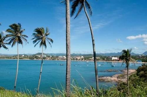 Гостиница Pousada Enseada Do Corsario в Штате Эспириту-Санту