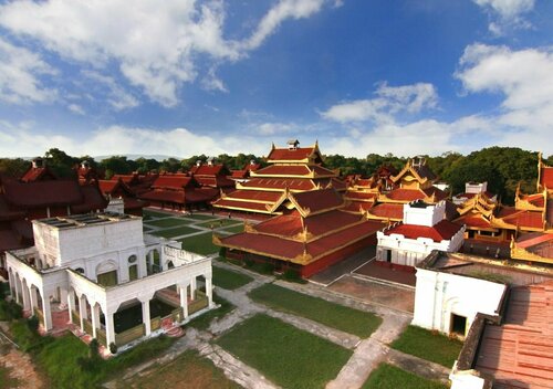 Гостиница Mandalay White House Hotel в Мандалае