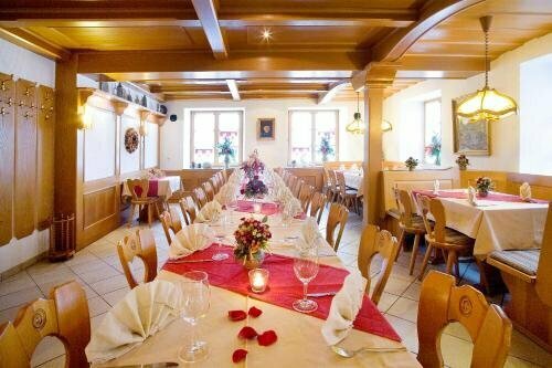 Гостиница Hotel-Restaurant Straussen в Донауверте