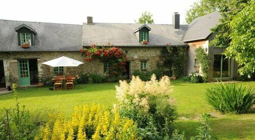 Гостиница Bed and Breakfast The Laundromat Julia в Байё