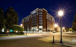 Гостиница Hilton Garden Inn Athens Downtown