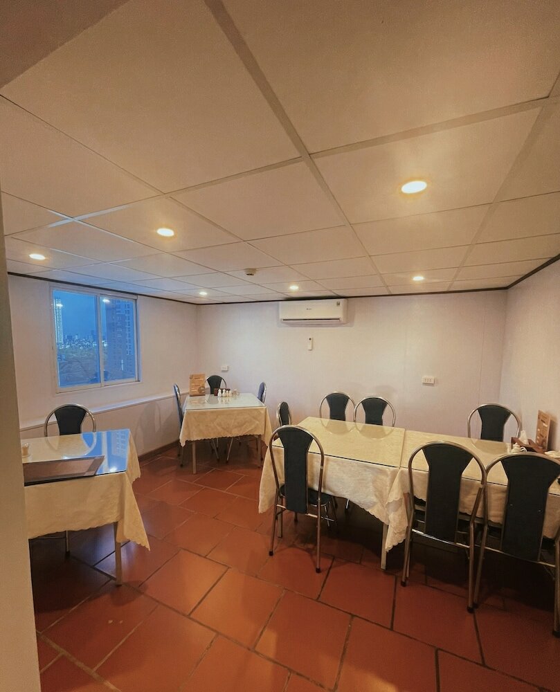 Фото A25 Hotel - Dich Vong Hau