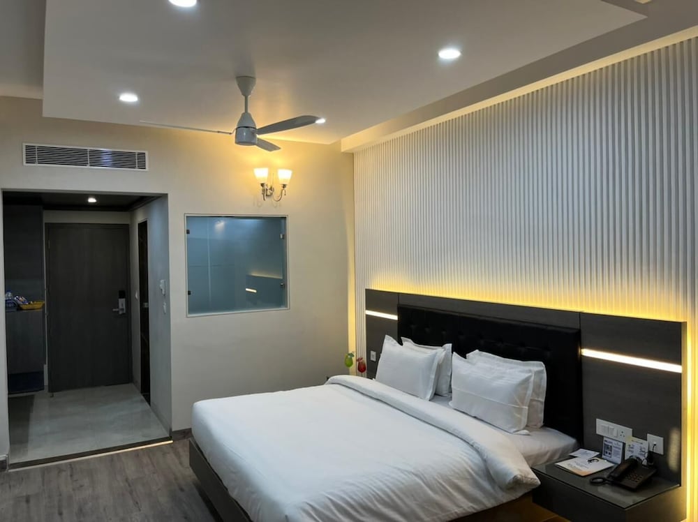 Фото Hotel Residency