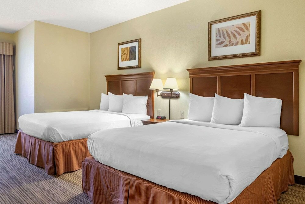 Фото Country Inn & Suites by Radisson, Atlanta Downtown South at Turner Field, Ga