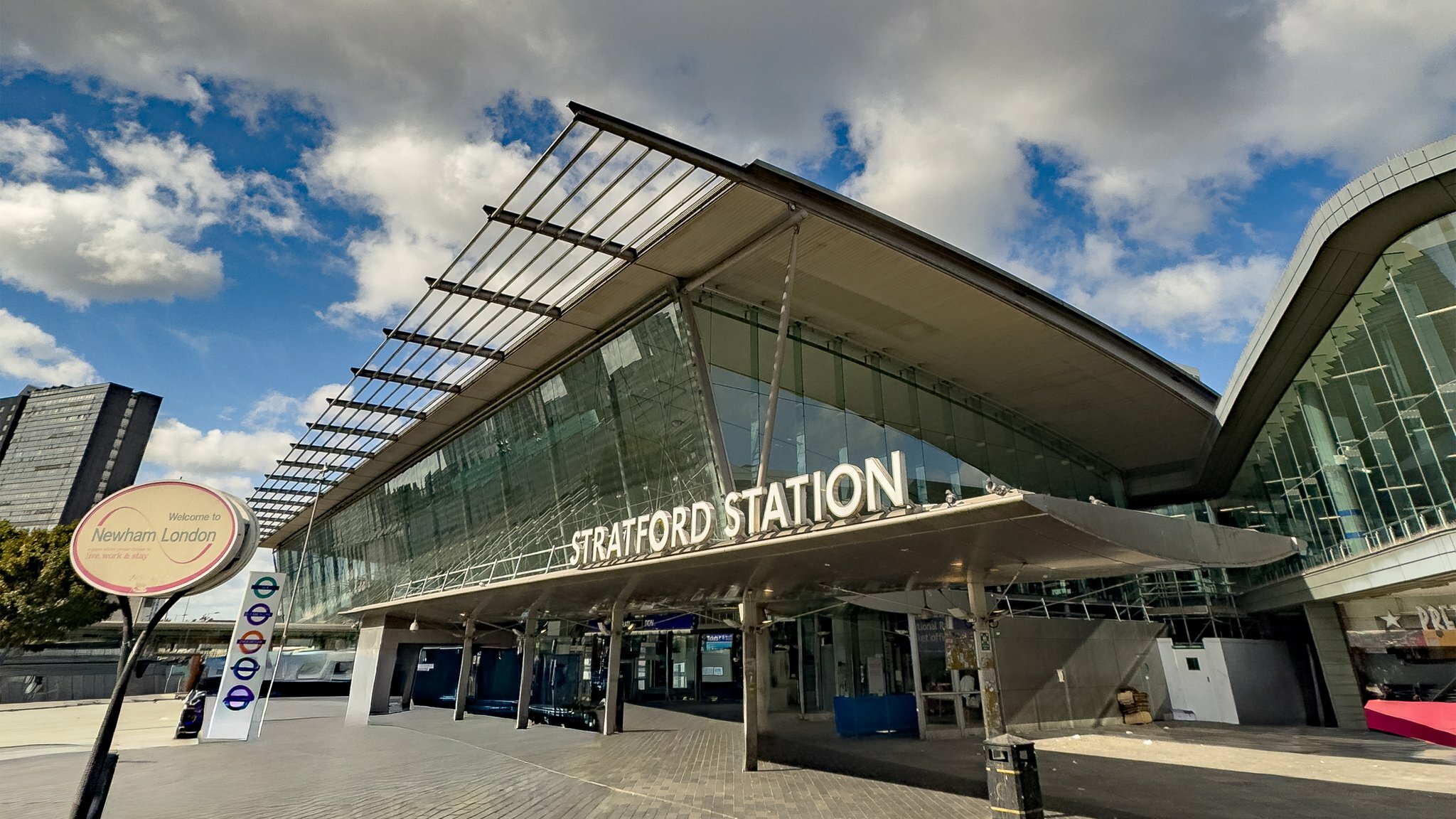 Фото Holiday Inn Express London - Stratford, an Ihg Hotel