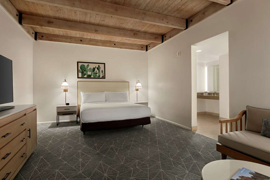 Фото DoubleTree Resort by Hilton Paradise Valley - Scottsdale