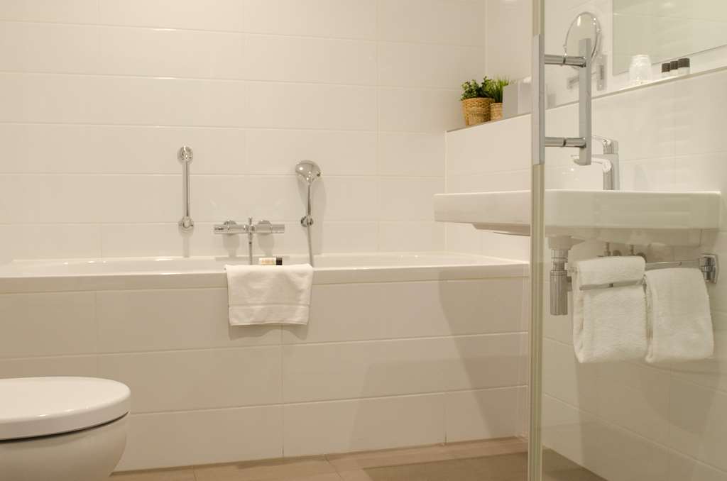 Фото Flonk Hotel Groningen Zuid, Bw Signature Collection