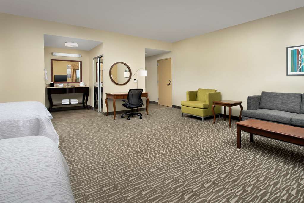 Фото Hampton Inn & Suites Lakeland-South Polk Parkway