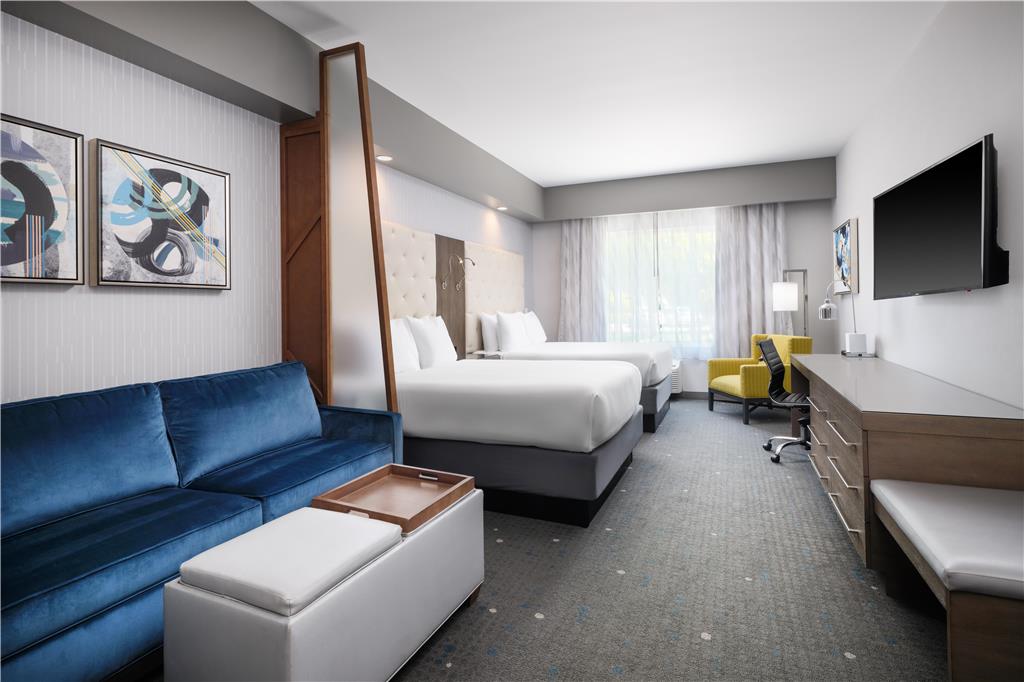 Фото Best Western Premier Hotel at Fisher's Landing