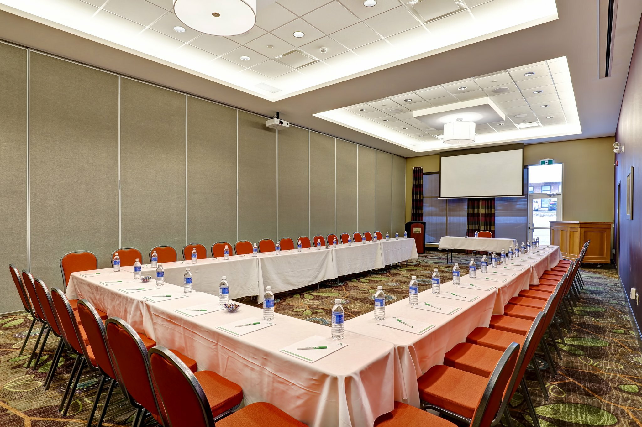 Фото Holiday Inn Mississauga Toronto West