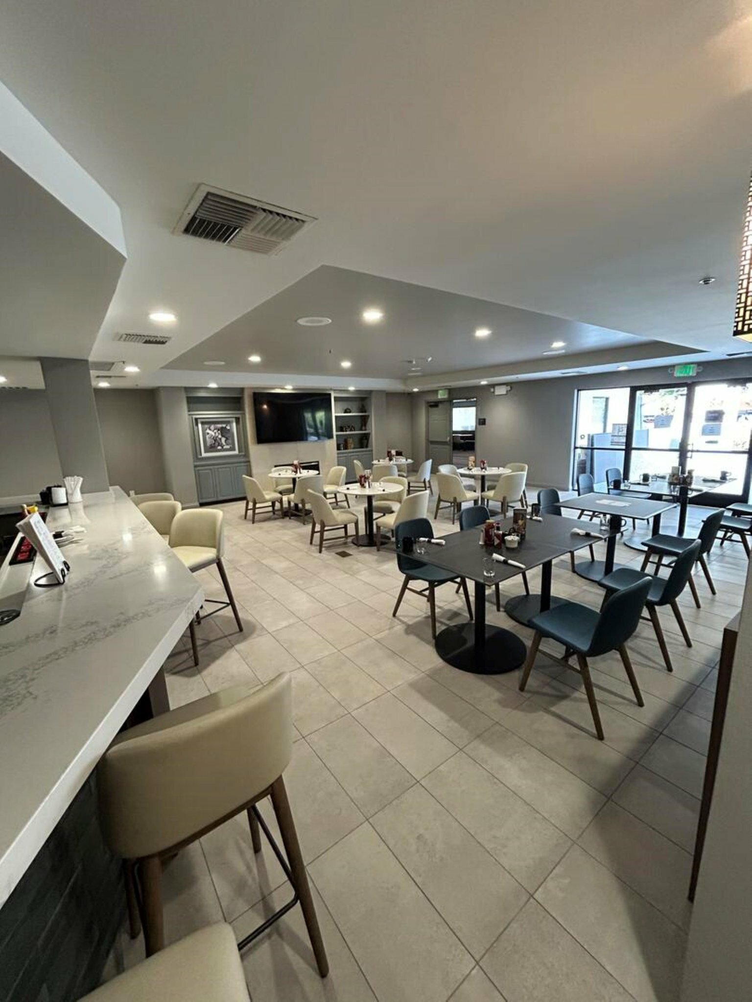 Фото Holiday Inn Dublin-Pleasanton by Ihg Hotel