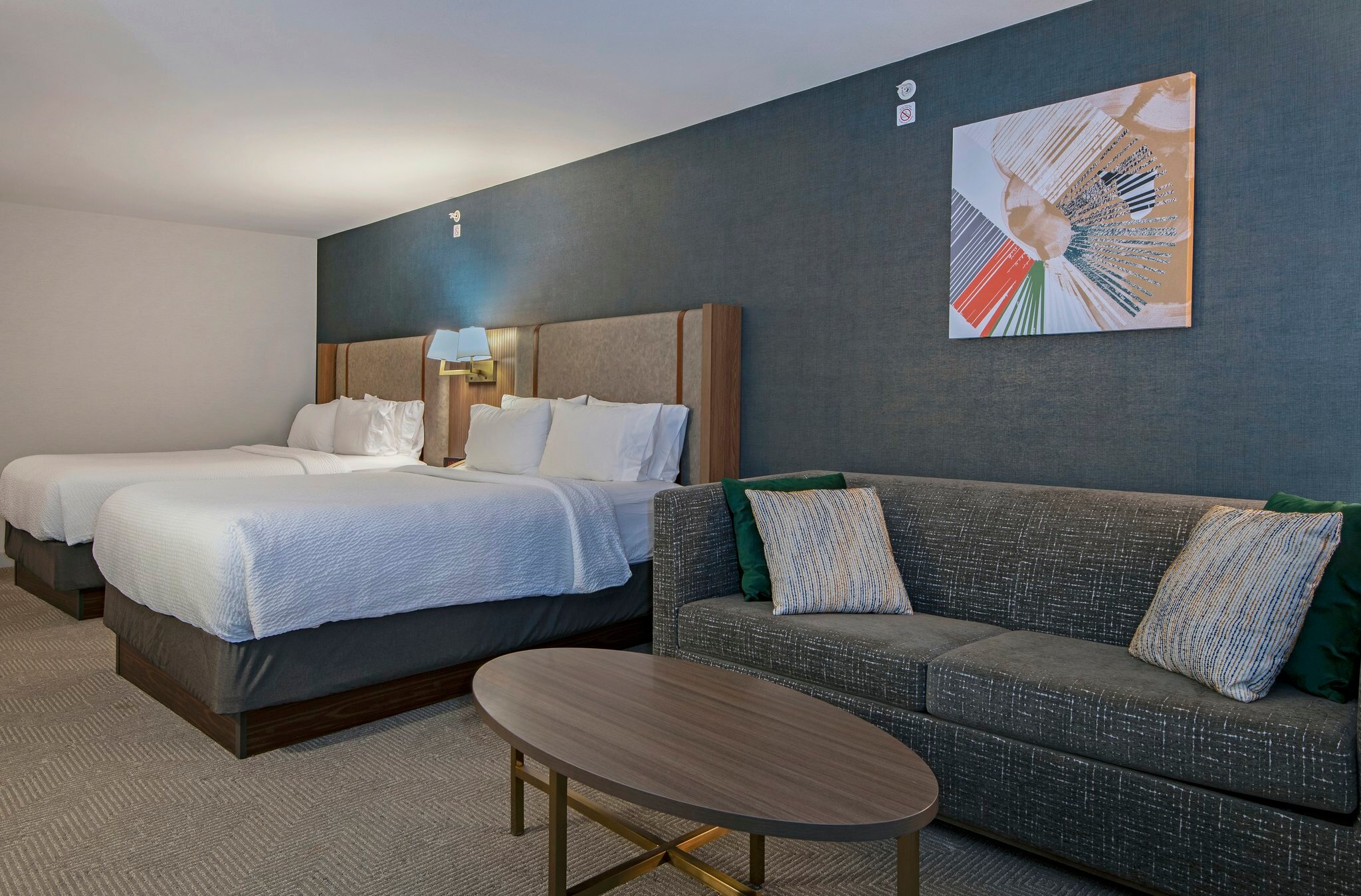 Фото Holiday Inn Hotel and Suites-Kamloops