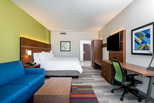 Гостиница Holiday Inn Express And Suites Santa Ana - Orange County, an Ihg Hotel в Санта-Ане