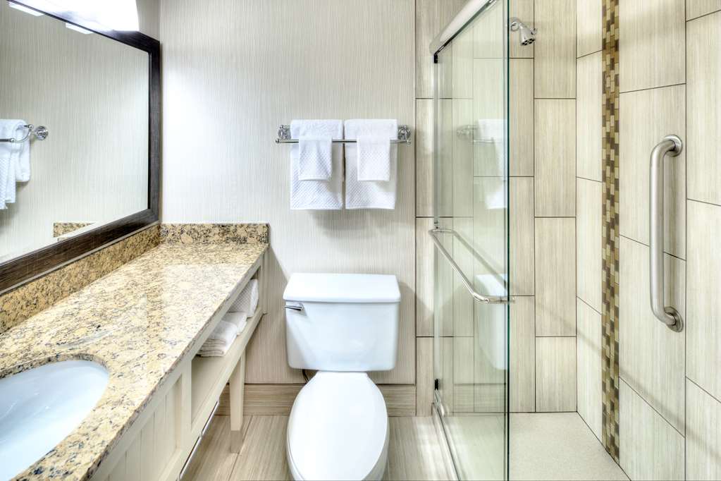 Фото DoubleTree by Hilton Milwaukee Downtown