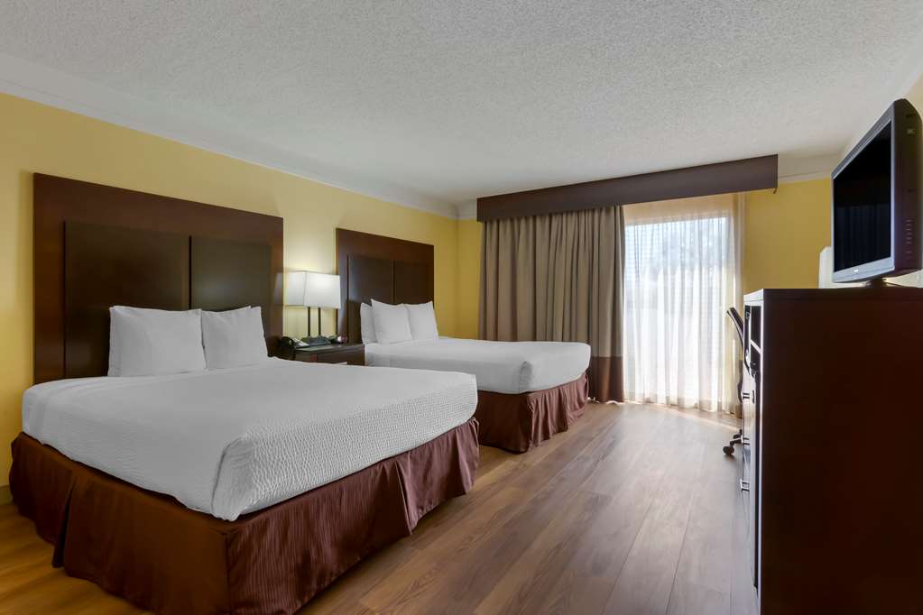 Фото Best Western Phoenix Goodyear Inn