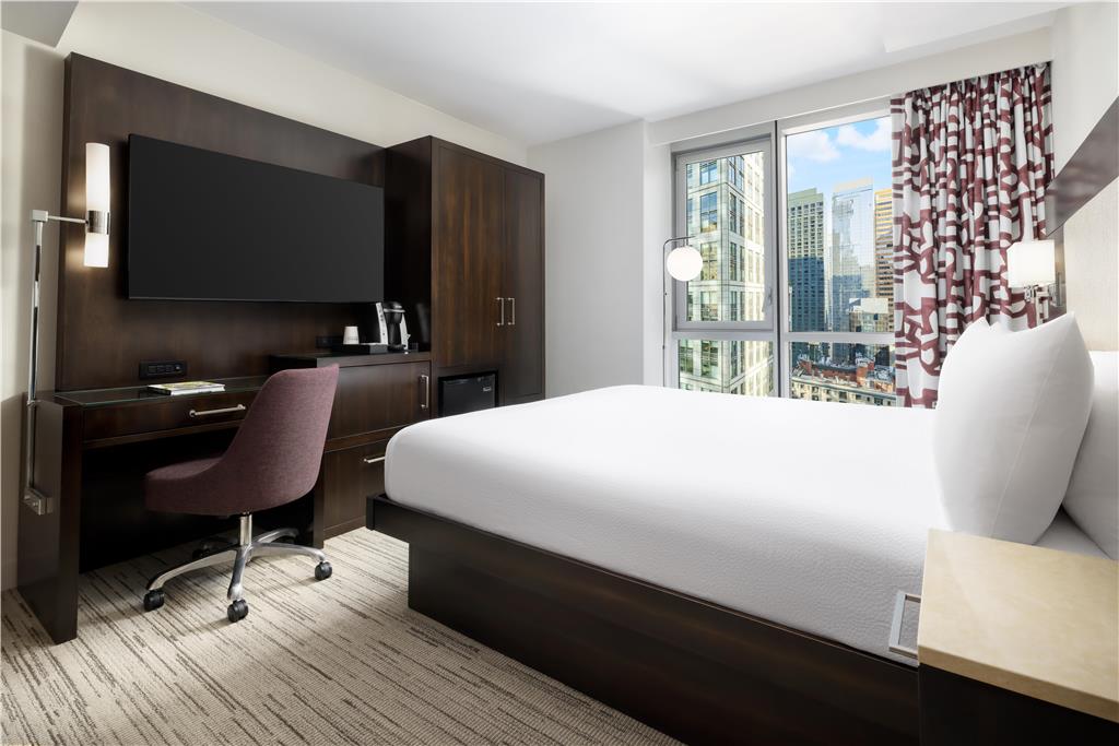 Фото Hilton Garden Inn New York-Times Square Central