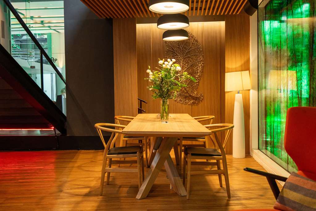 Фото Park Plaza Bangkok Soi 18