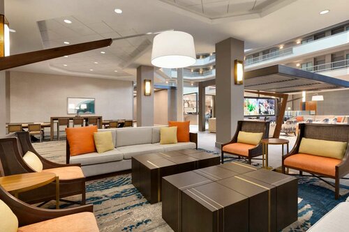 Гостиница Embassy Suites Monterey Bay в Монтерее
