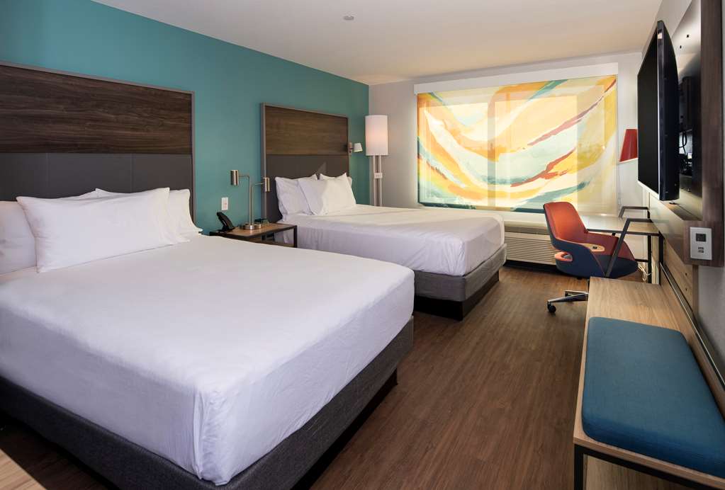 Фото Tru by Hilton Phoenix Glendale Westgate, Az