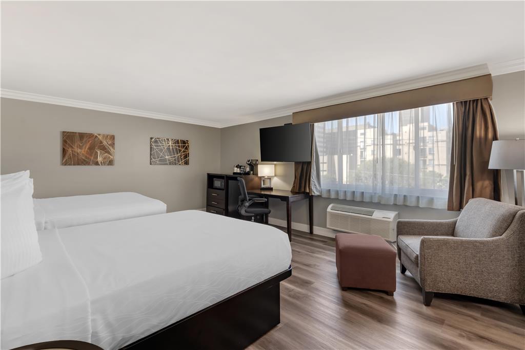Фото Best Western Plus La Mid Town Hotel