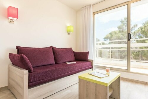 Дом отдыха Résidence Pierre & Vacances La Corniche d'or во Фрежюсе
