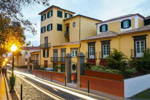 Гостиница Castanheiro Boutique Hotel в Фуншале