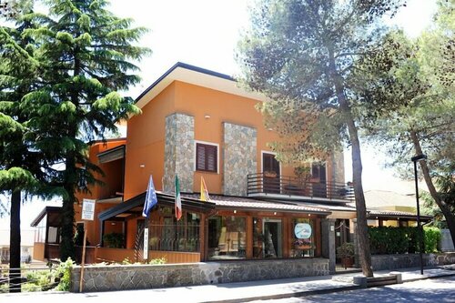 Гостиница Hotel Alle Pendici в Николози