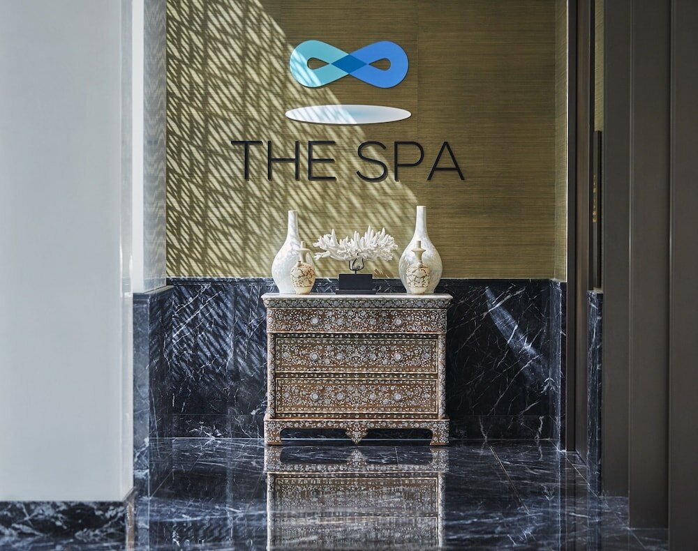 Фото Four Seasons Hotel Bahrain Bay