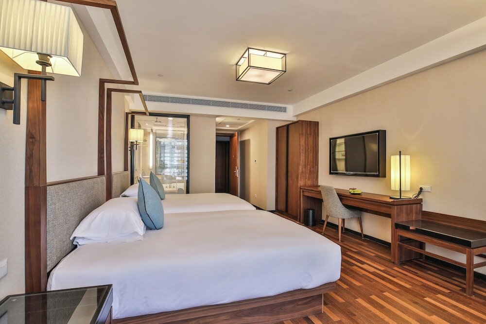 Фото Ssaw Boutique Hotel Hangzhou River Side