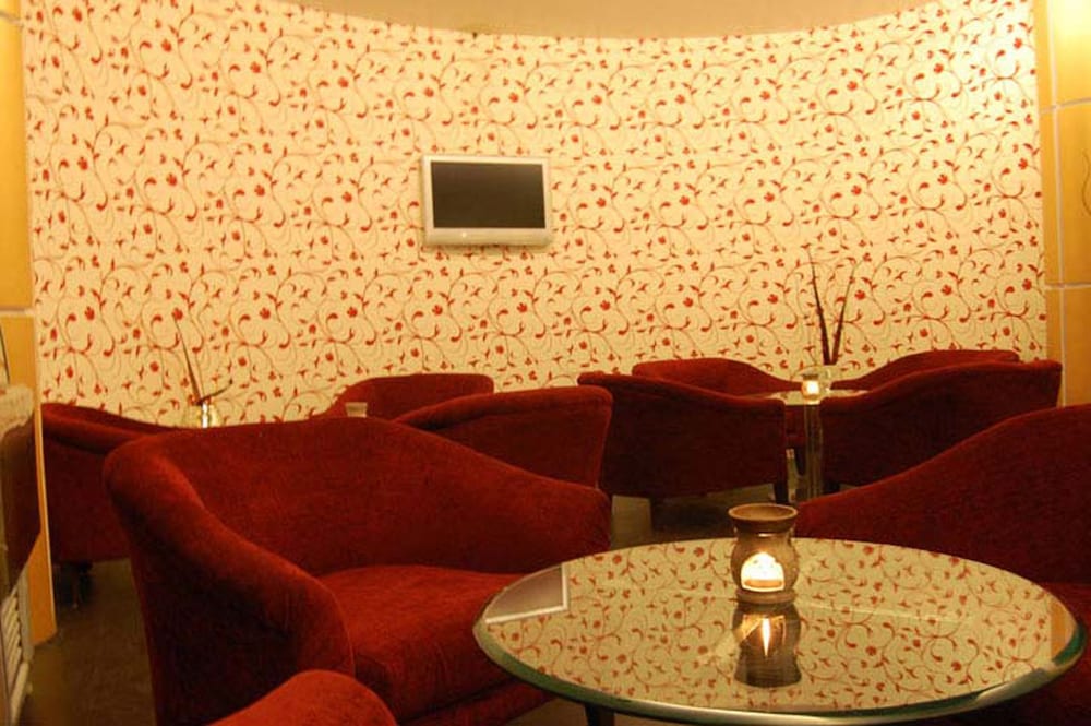 Фото FabHotel White Klove Paharganj