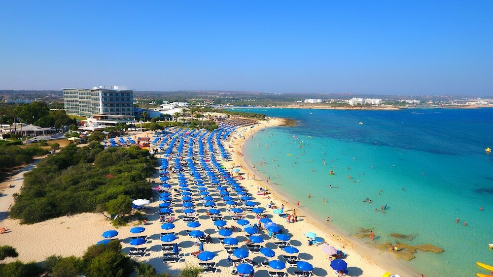 Фото Asterias Beach Hotel