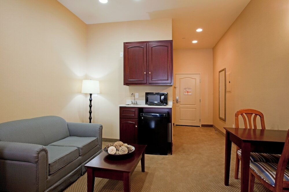 Фото Holiday Inn Express & Suites Los Angeles Airport Hawthorne