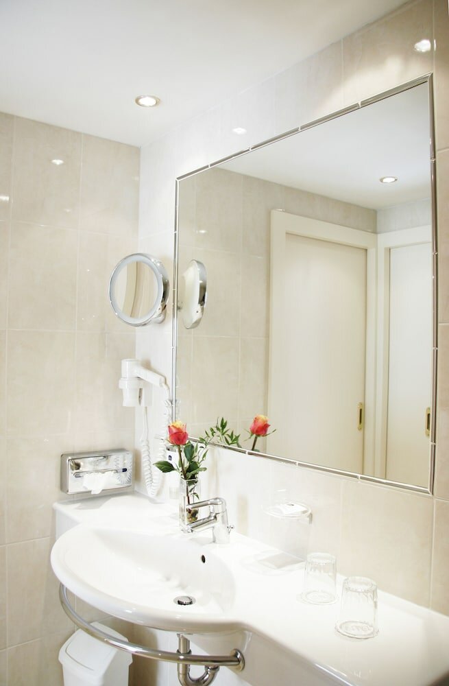 Фото Hotel Erzherzog Rainer