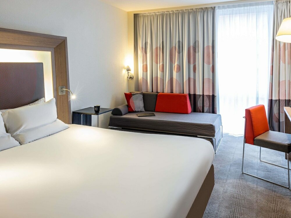 Фото Novotel Leeds Centre