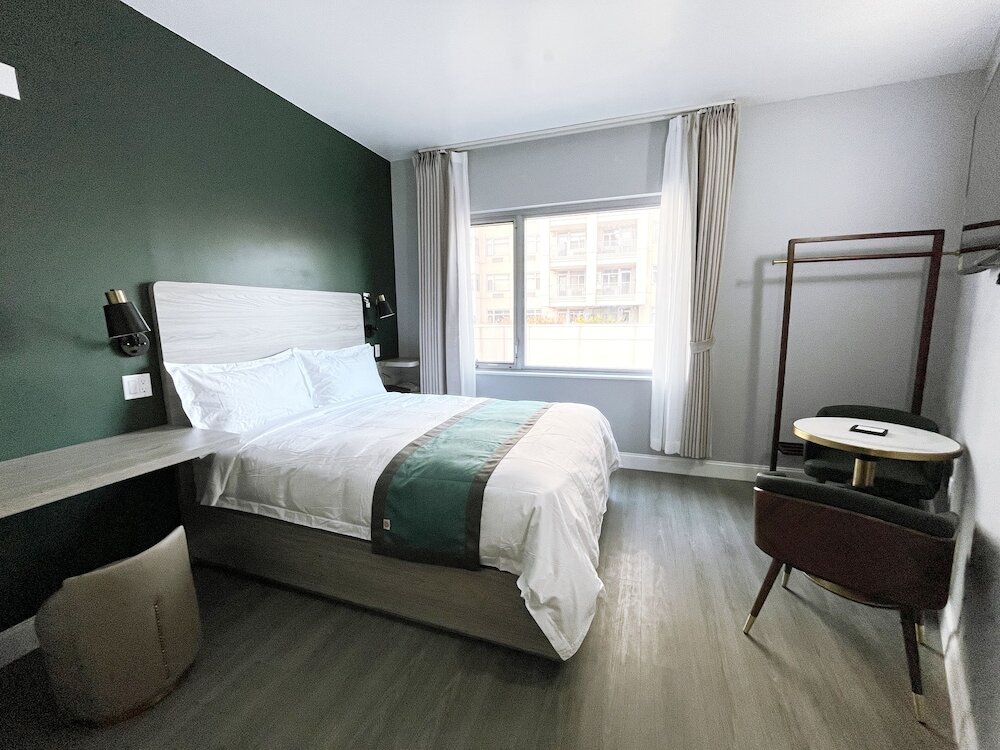 Фото Starlight Hotel