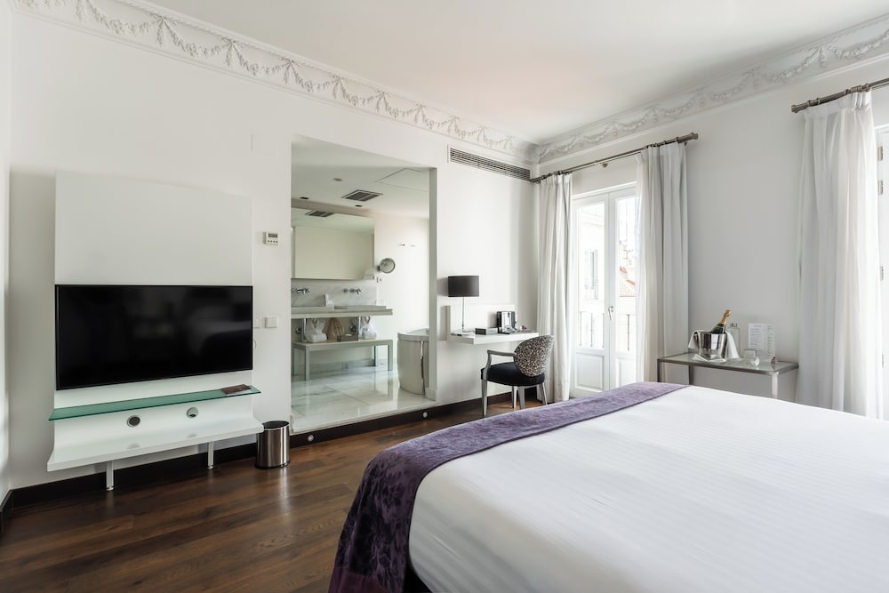 Фото Hotel Hospes Puerta de Alcalá