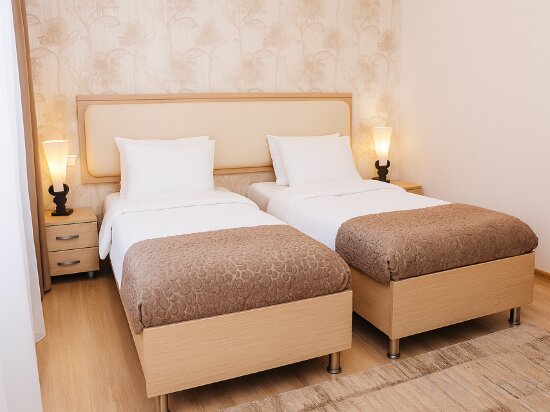 Фото Rustaveli Palace