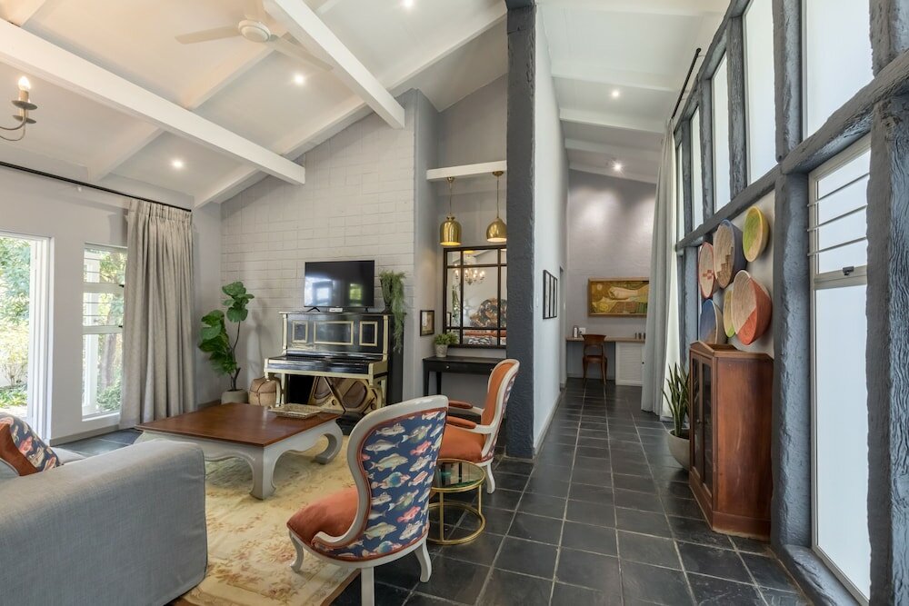 Фото La Roca Guesthouse