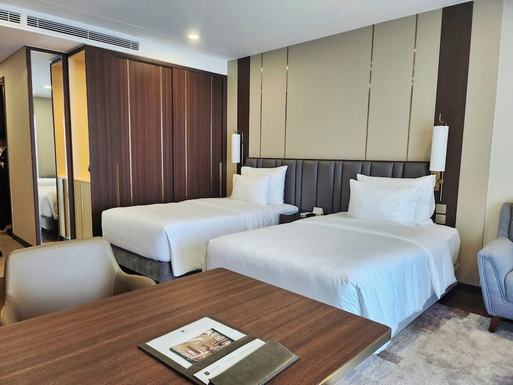 Фото Grand K Hotel Suites Hanoi