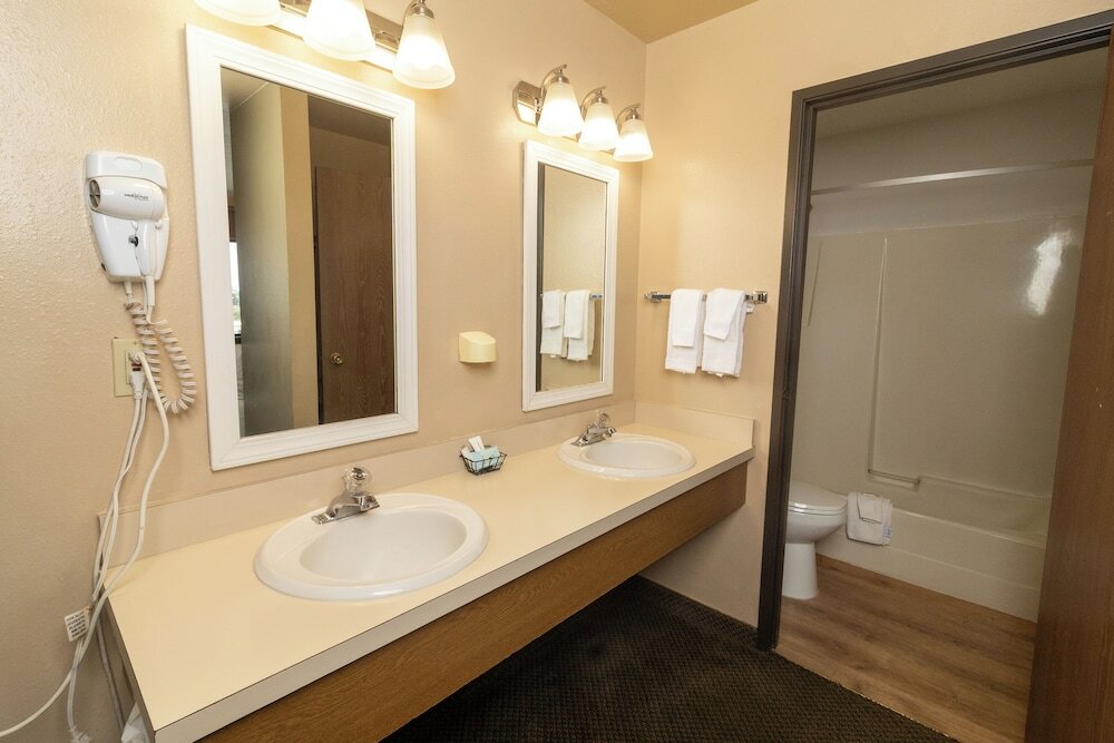 Фото Super 8 by Wyndham Moscow Pullman